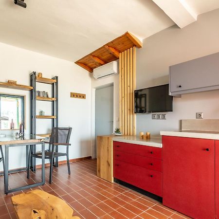 City Loft Near The Airport With Seaview Heraklion Exteriör bild